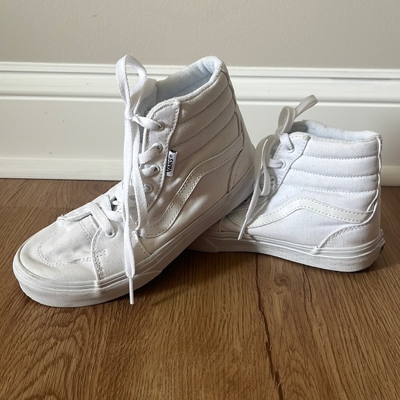 Vans Other - White Hightop Vans